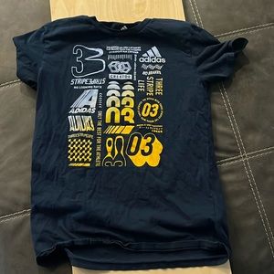 Addias graphic tshirt